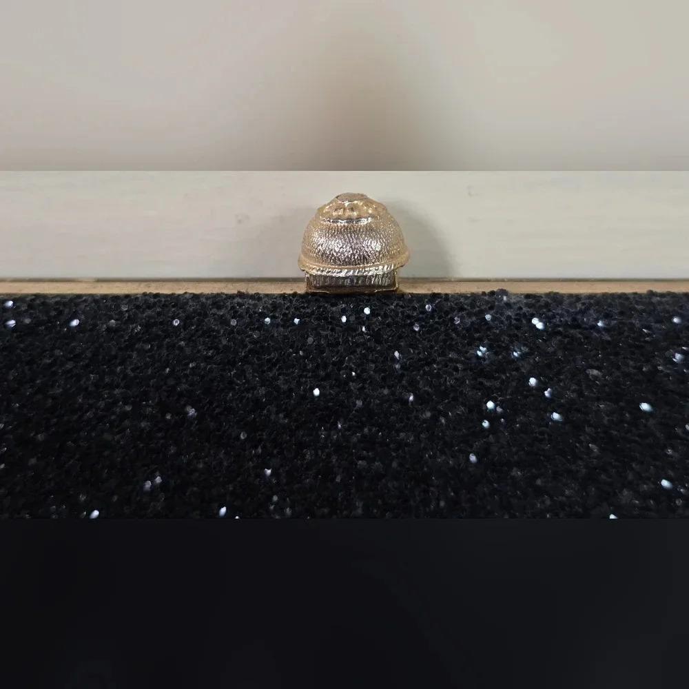Beautiful Vintage Sparkly Black Glitter Clutch Purse Wristlet - Picture 5 of 7